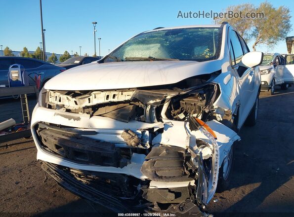 KL7CJPSM3MB371650 2021 CHEVROLET TRAX Белый Вид спереди