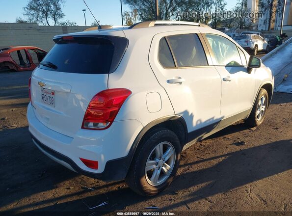 KL7CJPSM3MB371650 2021 CHEVROLET TRAX Белый Задняя правая четверть