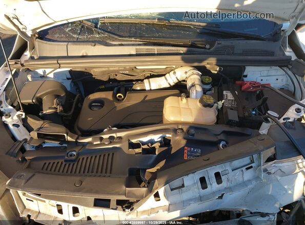 KL7CJPSM3MB371650 2021 CHEVROLET TRAX Белый Вид сзади
