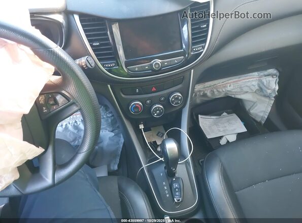 KL7CJPSM3MB371650 2021 CHEVROLET TRAX Белый Вид панели приборов