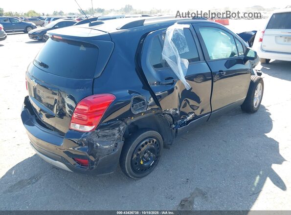 KL7CJPSM3NB511956 2022 CHEVROLET TRAX Черный Задняя правая четверть