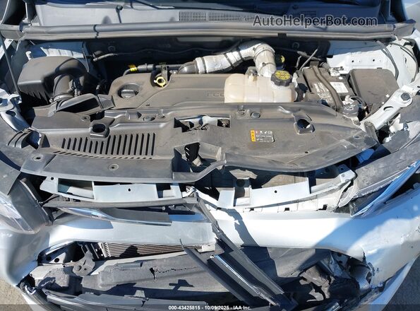 KL7CJPSM6MB372548 2021 CHEVROLET TRAX Silver 