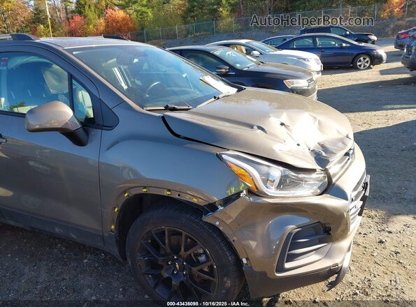 KL7CJPSMXNB522033 2022 CHEVROLET TRAX Brown Вид спереду