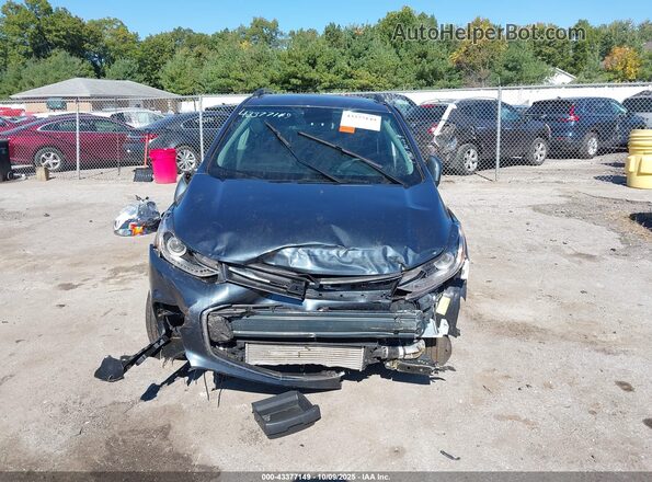 KL7CJPSMXNB560927 2022 CHEVROLET TRAX Синий Вид панели приборов