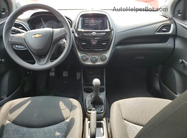 KL8CA6SA3MC737550 2021 CHEVROLET SPARK Красный Вид панели приборов