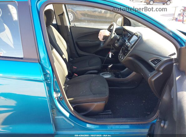 KL8CB6SA1MC714331 2021 CHEVROLET SPARK Синий Вид салона спереди