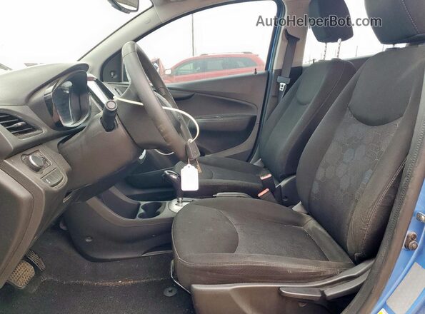 KL8CB6SA8JC480099 2018 CHEVROLET SPARK Blue 