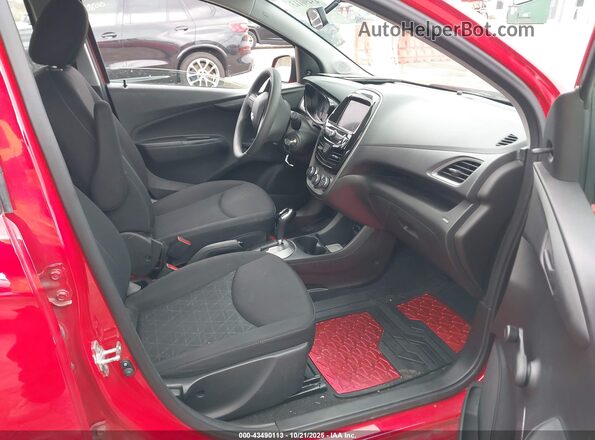 KL8CB6SA8MC221648 2021 CHEVROLET SPARK Красный Вид салона спереди