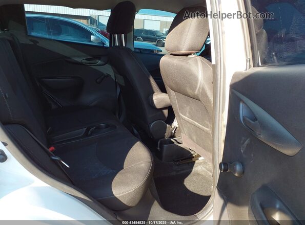 KL8CB6SA8MC712382 2021 CHEVROLET SPARK Белый Вид наклейки с VIN-кодом