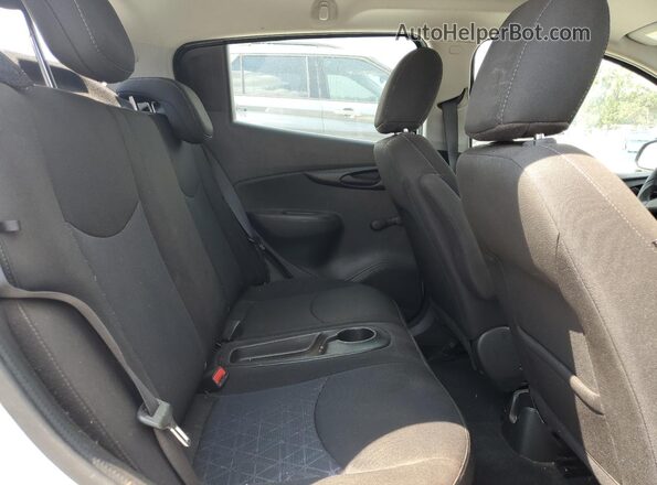 KL8CB6SAXLC448774 2020 CHEVROLET SPARK Silver Հետևի նստատեղերի տեսք