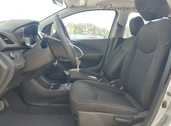 KL8CB6SAXLC448774 2020 CHEVROLET SPARK Silver Սալոնի դիմացի տեսք