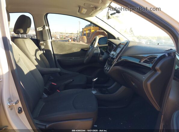 KL8CD6SA0LC448406 2020 CHEVROLET SPARK White Front interior view