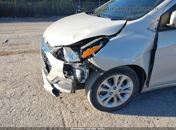 KL8CD6SA0LC448406 2020 CHEVROLET SPARK White Front view
