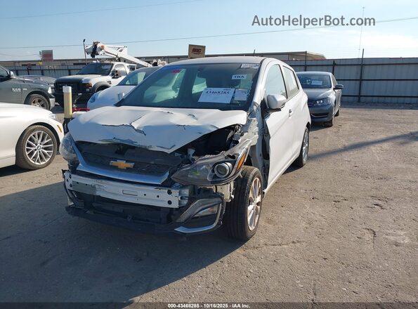 KL8CD6SA0LC450396 2020 CHEVROLET SPARK White Front view