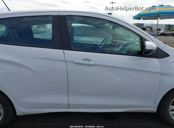 KL8CD6SA0LC461575 2020 CHEVROLET SPARK White Rear interior view