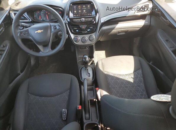 KL8CD6SA2MC740933 2021 CHEVROLET SPARK Серый Вид панели приборов