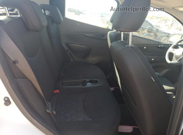 KL8CD6SA3NC012135 2022 CHEVROLET SPARK Белый 