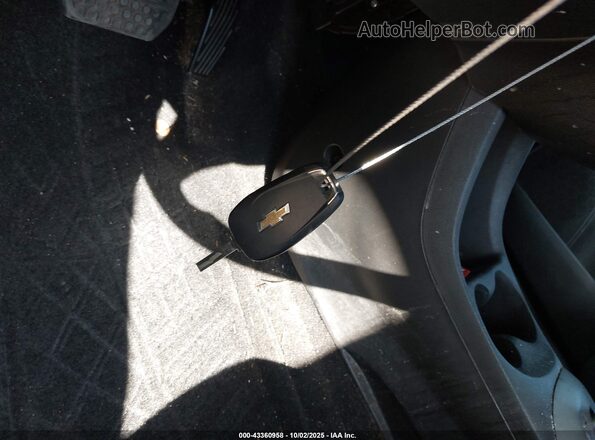 KL8CD6SA4MC702250 2021 CHEVROLET SPARK Silver Առջևի վահանակի տեսք
