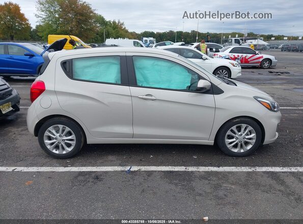 KL8CD6SA5LC456050 2020 CHEVROLET SPARK Cream Rear interior view