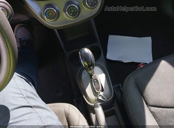 KL8CD6SA7LC419985 2020 CHEVROLET SPARK Red Dashboard view