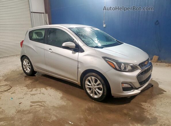 KL8CD6SA7LC446166 2020 CHEVROLET SPARK Silver წინა მარჯვენა