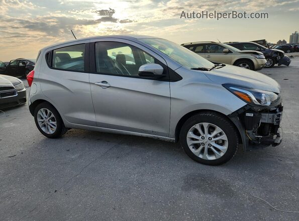 KL8CD6SA9LC449165 2020 CHEVROLET SPARK Серебряный Передняя правая четверть