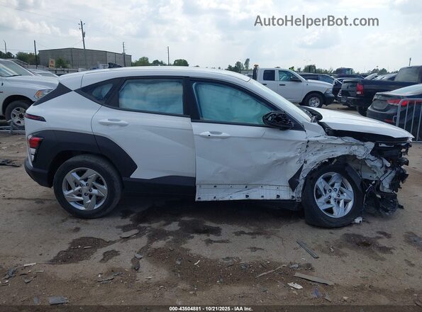 KM8HACAB5RU181082 2024 HYUNDAI KONA White Widok wnętrza 360 stopni
