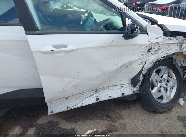 KM8HACAB5RU181082 2024 HYUNDAI KONA White Widok z przodu