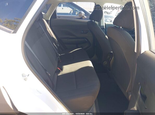 KM8HB3AB5SU329556 2025 HYUNDAI KONA White 