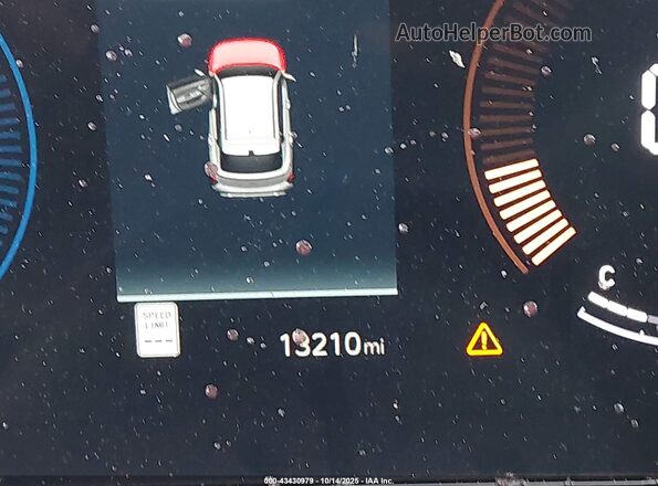KM8HBCAB5RU068522 2024 HYUNDAI KONA Желтый 