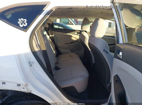 KM8J33A40LU253181 2020 HYUNDAI TUCSON White VIN sticker view