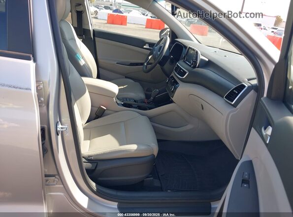 KM8J33A42LU102875 2020 HYUNDAI TUCSON Silver Vista interior delantera