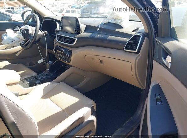 KM8J33AL4MU409375 2021 HYUNDAI TUCSON Черный Вид салона спереди