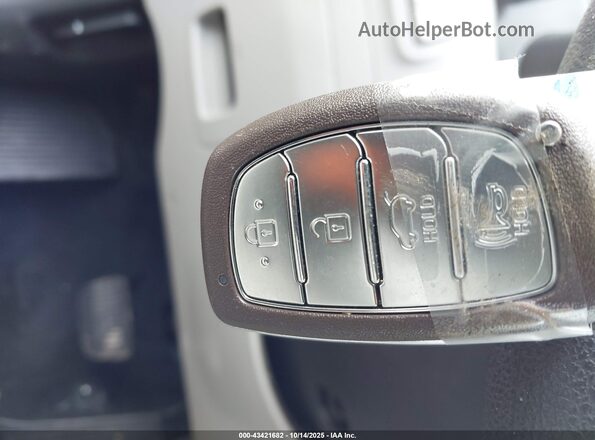 KM8J3CAL0LU227784 2020 HYUNDAI TUCSON Белый Вид панели приборов