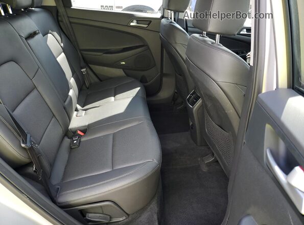 KM8J3CAL3LU214253 2020 HYUNDAI TUCSON Silver Rear interior view