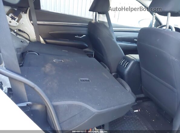 KM8JBCA15NU024720 2022 HYUNDAI TUCSON HYBRID White VIN sticker view
