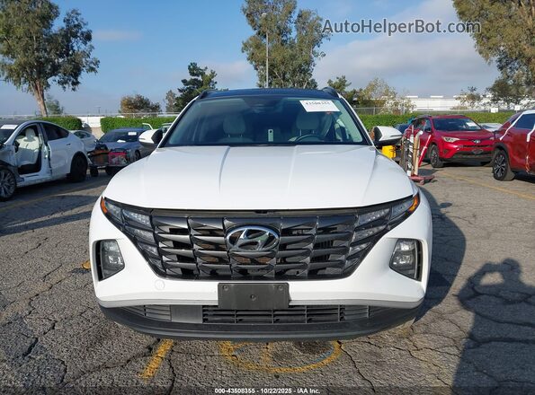 KM8JFCA17PU104981 2023 HYUNDAI TUCSON HYBRID White Vista del cuadro de instrumentos