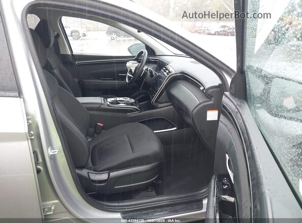 KM8JFCA18NU077285 2022 HYUNDAI TUCSON HYBRID Gray Вид салону спереду