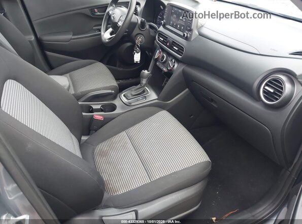 KM8K12AA3LU443700 2020 HYUNDAI KONA Gray Вид салону спереду