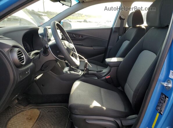 KM8K12AA6LU515697 2020 HYUNDAI KONA Blue Front interior view