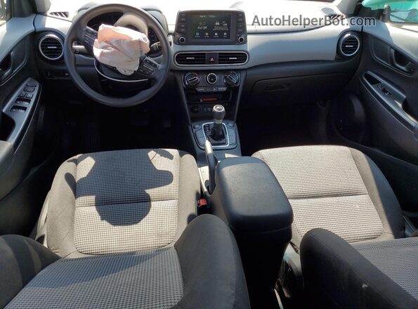 KM8K1CAA5LU401745 2020 HYUNDAI KONA Белый Вид панели приборов