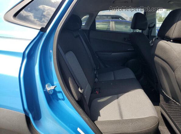 KM8K2CAA4JU079318 2018 HYUNDAI KONA Синий 