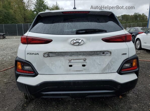KM8K2CAA5LU593276 2020 HYUNDAI KONA Белый Вид сзади