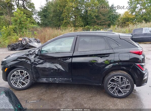 KM8K3CA37NU831081 2022 HYUNDAI KONA Черный 