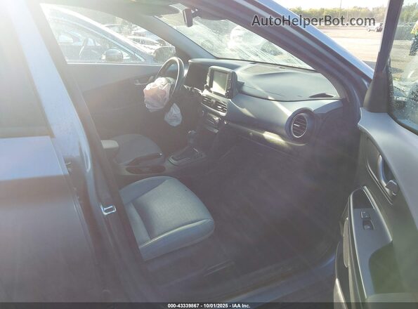 KM8K3CA58LU524856 2020 HYUNDAI KONA Silver Widok wnętrza z przodu