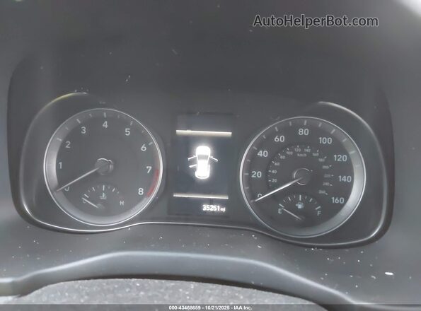 KM8K62AB8NU773474 2022 HYUNDAI KONA Красный Вид задних сидений