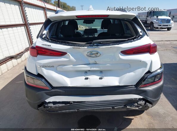 KM8K62AB9NU802707 2022 HYUNDAI KONA Белый Вид спереди