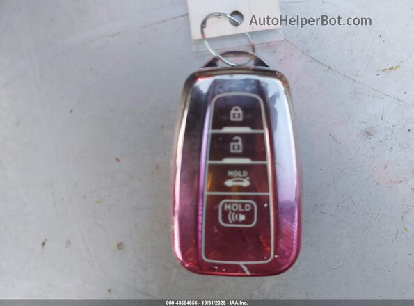KM8K6CAB2NU856310 2022 HYUNDAI KONA Черный Вид панели приборов