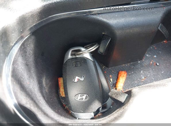KM8KH3AC1PU007629 2023 HYUNDAI KONA N Red Առջևի վահանակի տեսք