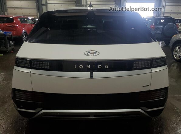 KM8KNDDF2RU328814 2024 HYUNDAI IONIQ White Rear view